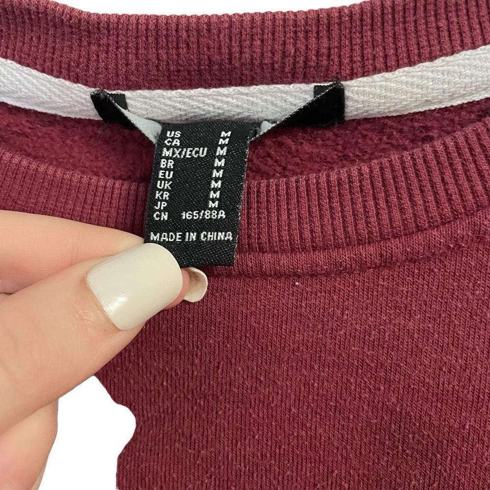 Womans forever 21 sweatshirt size medium - Picture 2 of 2